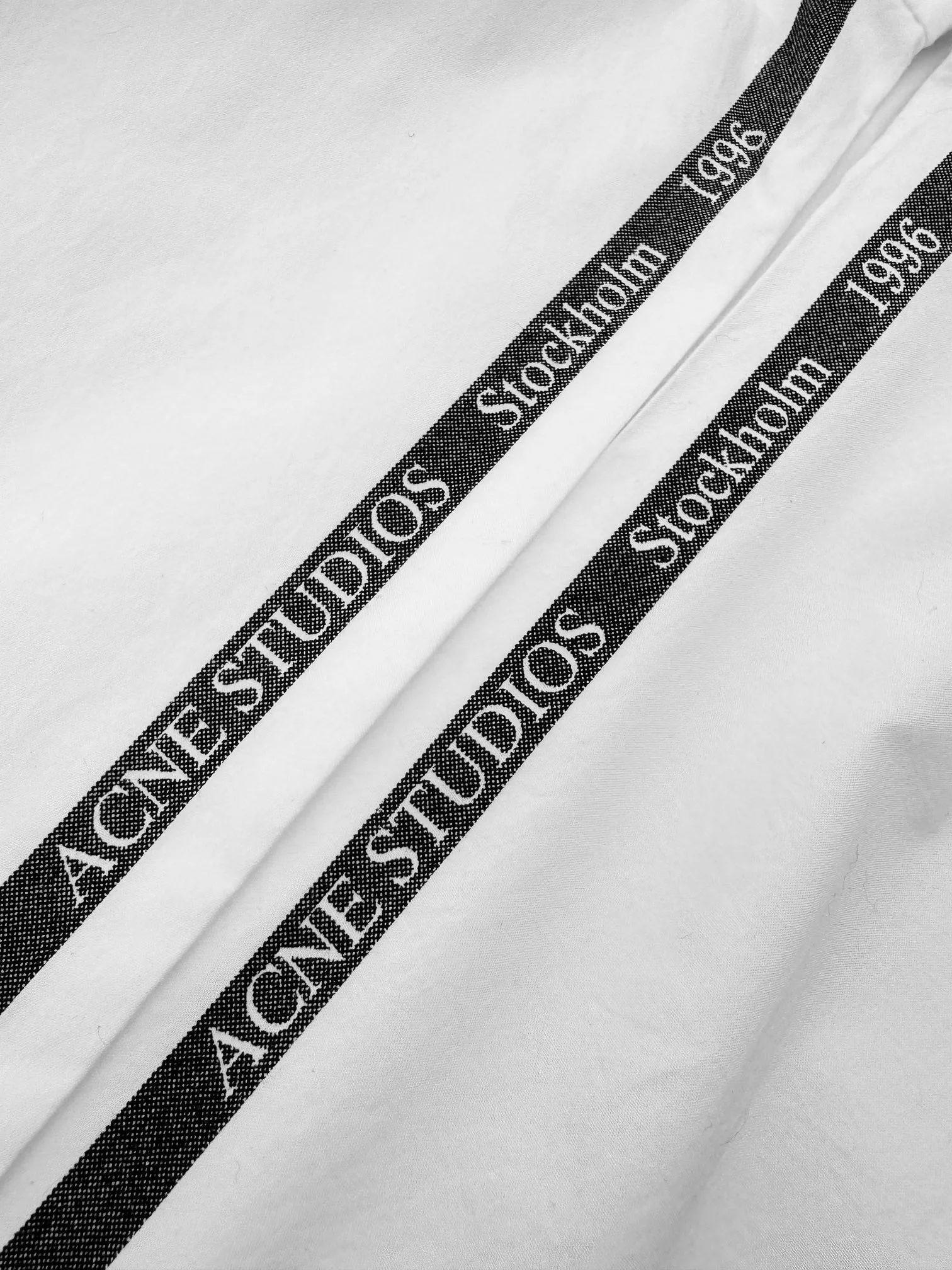 Acne Studios White 1: Acne Studios 2: 3: ： 1:1 Acne 1:1 Acne ： Size： 44 46 48 50 ： 25277